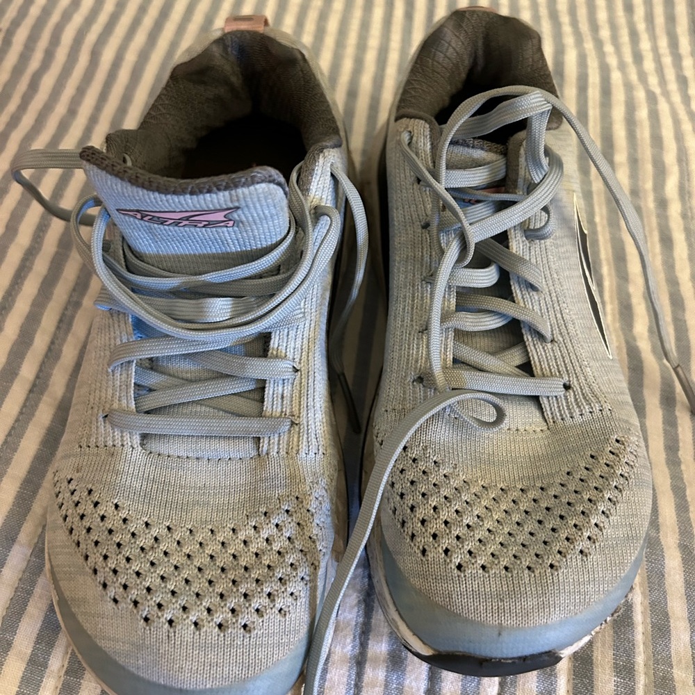 Altra shoes 6.5